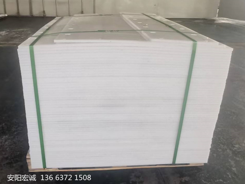 安陽宏誠:超高分子量聚乙烯襯板-煤倉襯板